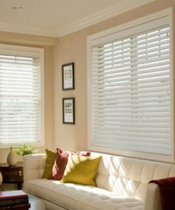 Rèm nhựa giả gỗ chống nắng